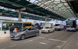 
Определено конституцией. Нужны ли украинским беженцам удостоверения для возвращения домой
