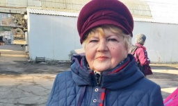 
Есть женщины в Константиновке, готовые каждому помочь
