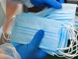 Главный санврач Украины рассказал, когда в стране отменят &laquo;масочный режим&raquo;