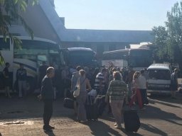 Будущие депутаты от &laquo;Слуги народа&raquo; прибыли в Трускавец на обучение: будут жить в самых дорогих отеля