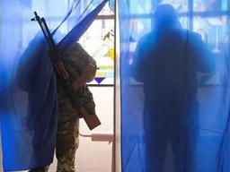 Зеленский заявил, что выборы на Донбассе запланированы на осень 2020 года