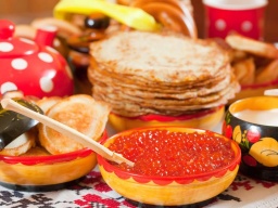 1 марта  &mdash; Прощеное воскресенье, последний день Масленицы