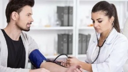 
В Константиновке с отсрочкой утвердили новые тарифы на платные медицинские услуги
