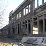 Разрушенные заводы города