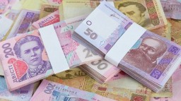 В 2017 году в Украине сильнее всего вырастут госдолг, безработица и инфляция &ndash; экономист