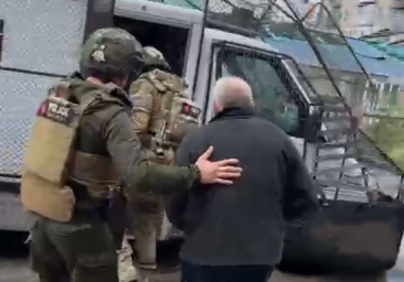 Вражеский обстрел Константиновки: ранены два человека в помещении аптеки