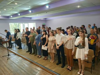 КОНСТАНТИНОВСКИЕ ВЫПУСКНИКИ ПОЛУЧИЛИ &laquo;ЗОЛОТЫЕ&raquo; МЕДАЛИ