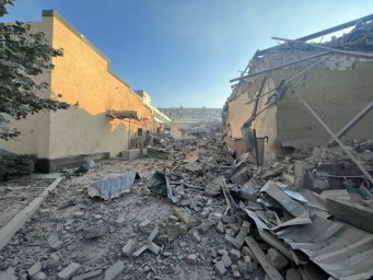 Масовані обстріли Костянтинівки 9 серпня: двоє поранених, пошкоджені будинки, школа та інфраструктура &ndash; про ситуацію станом на 10 серпня