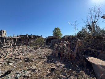 Костянтинівка знову під обстрілами: загиблий працівник комунального підприємства, поранені та нові руйнування