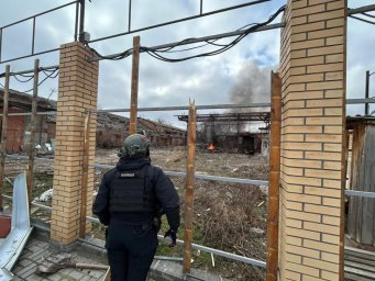 Константиновка подверглась 10 авиаударам: повреждены здания и линии электросети (ФОТО)