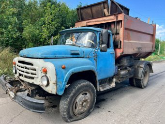 Ворожий удар по Костянтинівці: поранено цивільного та пошкоджено сміттєвоз