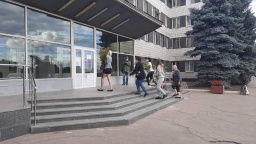 Руководству Константиновки преподнесли &laquo;букеты&raquo; из амброзии (ВИДЕО)