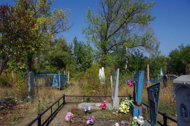 Костянтинівка: мешканців закликають утриматися від відвідування кладовищ у поминальні дні