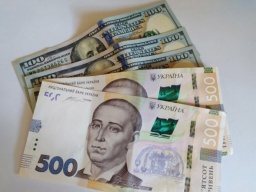 Доллар дорожает: что происходит с &laquo;зеленым&raquo;