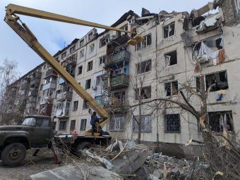 Росіяни скинули 7 авіабомб на Костянтинівку: є загиблі та поранені (ФОТО, ВІДЕО)