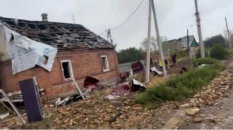 Российский авиаудар по Константиновке: повреждены десятки домов, без жертв