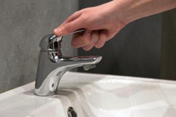 Двое суток &laquo;засухи&raquo;: В Константиновке воду получают еще не все потребители