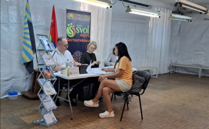 Сергій Горбунов провів особистий прийом мешканців Костянтинівської громади у Києві в Центрі &laquo;SVOIпоруч&raquo;