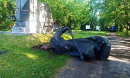 Комсомол Украины: Причины сепаратизма на Украине, скотское отношение к народу