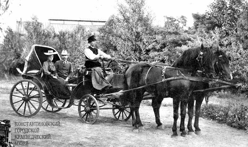Директор железопрокатного завода Пюиссан с супругой.